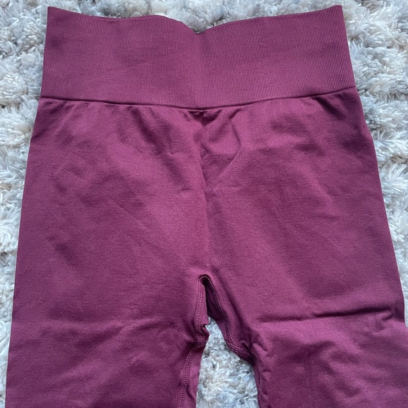 Deep Plum Knix Seamless Leggings - Picture 4 of 7